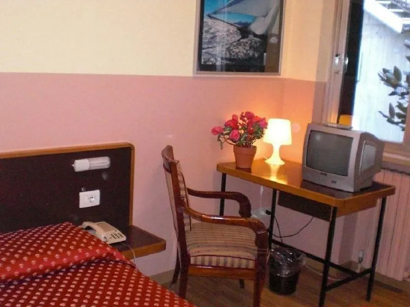 B&B Hotel Milano Ornato
